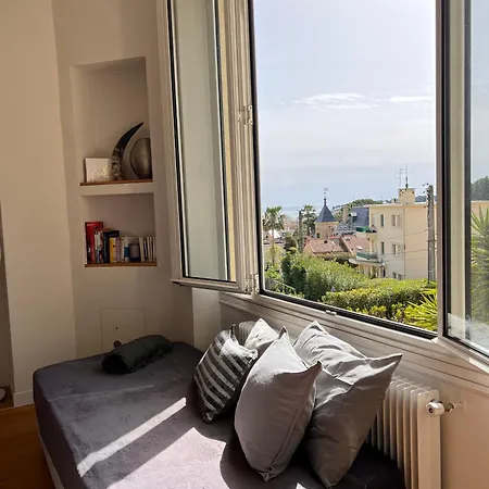 Provence 2 Pieces Avec Balcon *