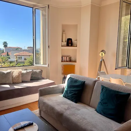 Provence 2 Pieces Avec Balcon *