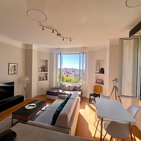 Provence 2 Pieces Avec Balcon * أنتيب
