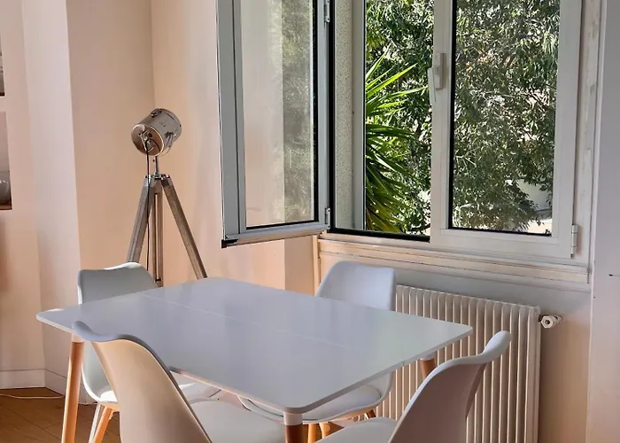 Provence 2 Pieces Avec Balcon אנטיב